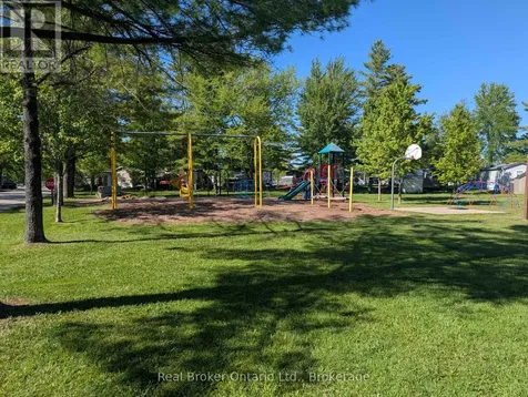 13 Southline Avenue Huron-kinloss ON N0G 0E1