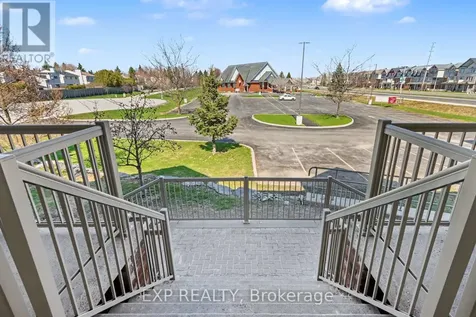 135 Harthill Way Ottawa ON K2J 5V1