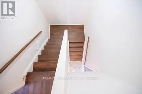 281 Morgan Avenue Kitchener ON N2A 2M7