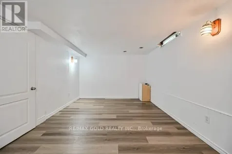 281 Morgan Avenue Kitchener ON N2A 2M7