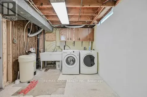 281 Morgan Avenue Kitchener ON N2A 2M7