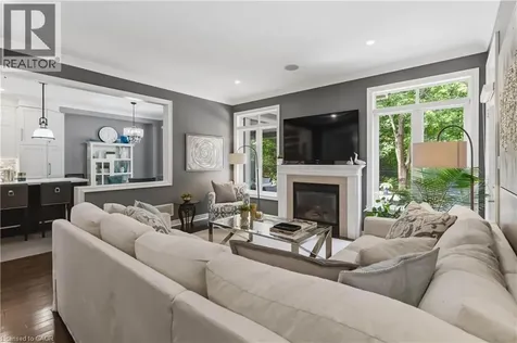 3346 Stocksbridge Avenue Oakville ON L6M 0B5