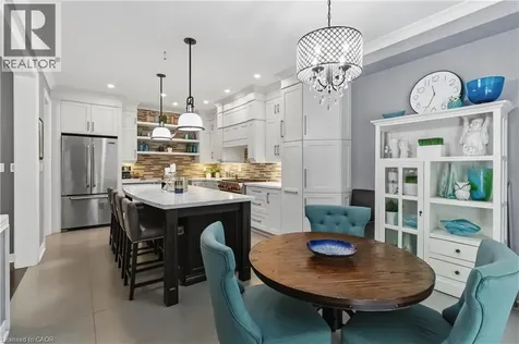 3346 Stocksbridge Avenue Oakville ON L6M 0B5