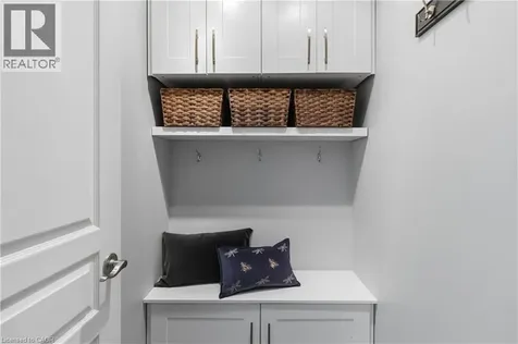 3346 Stocksbridge Avenue Oakville ON L6M 0B5