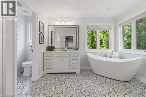 3346 Stocksbridge Avenue Oakville ON L6M 0B5