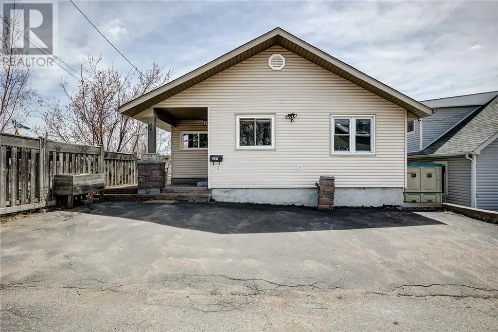 837 Lorne Street Sudbury ON P3C 4R6