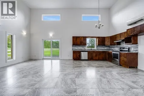 2110 Deer Run Road Leamington ON N8H 3V7