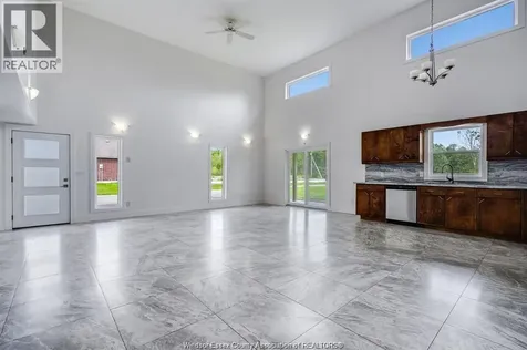 2110 Deer Run Road Leamington ON N8H 3V7