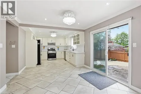 111 Aubrey Avenue Stoney Creek ON L8J 2T2