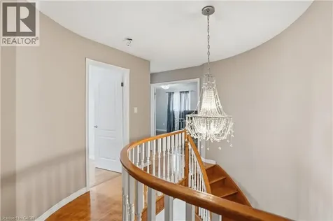 111 Aubrey Avenue Stoney Creek ON L8J 2T2