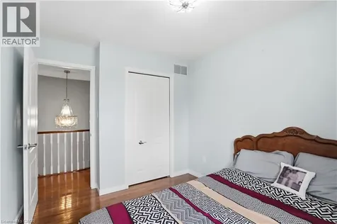 111 Aubrey Avenue Stoney Creek ON L8J 2T2