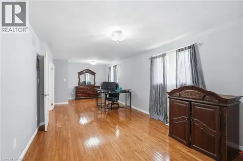 111 Aubrey Avenue Stoney Creek ON L8J 2T2