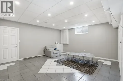 111 Aubrey Avenue Stoney Creek ON L8J 2T2