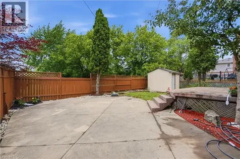 111 Aubrey Avenue Stoney Creek ON L8J 2T2