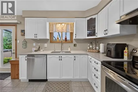 84 Jamieson Drive Caledonia ON N3W 2M4