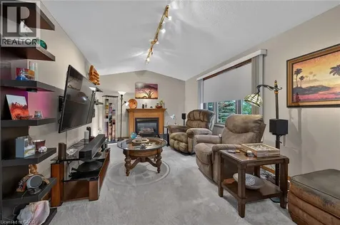84 Jamieson Drive Caledonia ON N3W 2M4