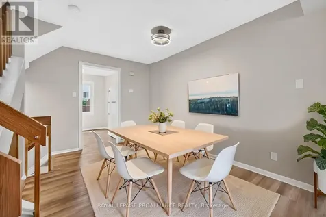 80 Rothbury Crescent Ottawa ON K1K 4N7