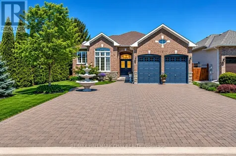 2 Old Hickory Lane Wasaga Beach ON L9Z 3A9