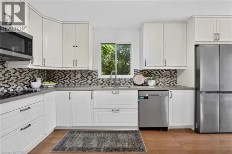 2450 Overton Drive Burlington ON L7P 4B5