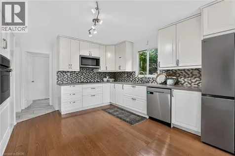 2450 Overton Drive Burlington ON L7P 4B5