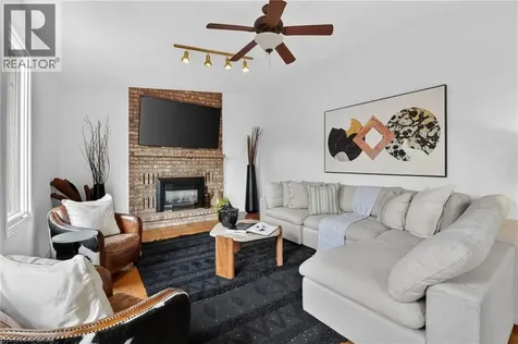 2450 Overton Drive Burlington ON L7P 4B5