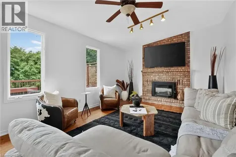 2450 Overton Drive Burlington ON L7P 4B5