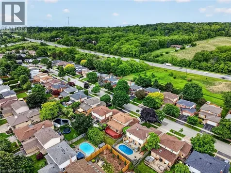 2450 Overton Drive Burlington ON L7P 4B5