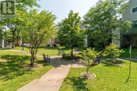 461 Beechwood Place Waterloo ON N2T 2N8
