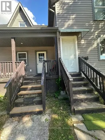 102 Gray Street Chatham-kent ON N7M 1S9