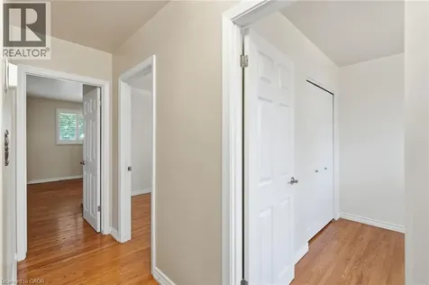 31 Sycamore Street Hamilton ON L8T 3N6