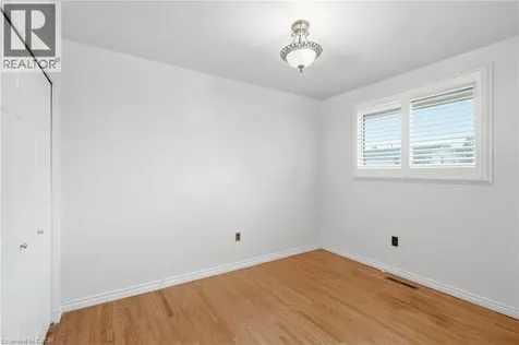 31 Sycamore Street Hamilton ON L8T 3N6