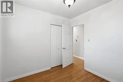 31 Sycamore Street Hamilton ON L8T 3N6