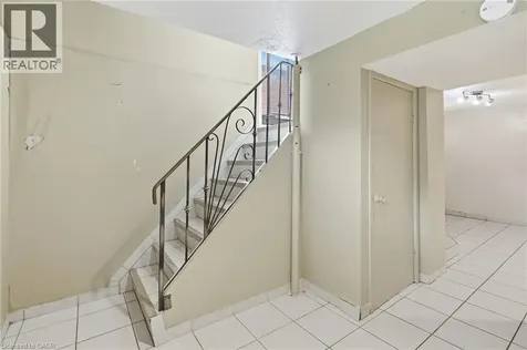 31 Sycamore Street Hamilton ON L8T 3N6