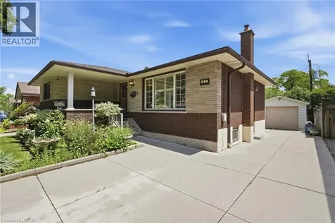 31 Sycamore Street Hamilton ON L8T 3N6