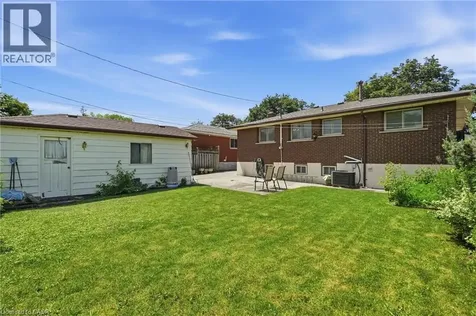 31 Sycamore Street Hamilton ON L8T 3N6