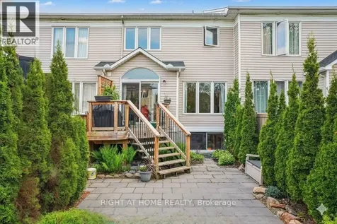 2064 Dunollie Crescent Ottawa ON K2W 1H6