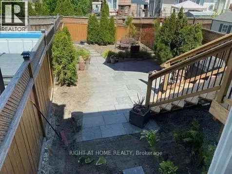 2064 Dunollie Crescent Ottawa ON K2W 1H6