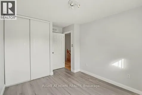 2064 Dunollie Crescent Ottawa ON K2W 1H6