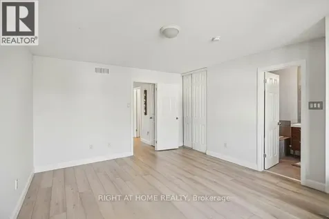 2064 Dunollie Crescent Ottawa ON K2W 1H6