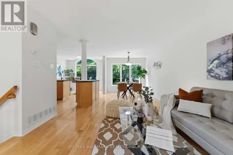 466 Citadel Crescent Ottawa ON K2G 7E7