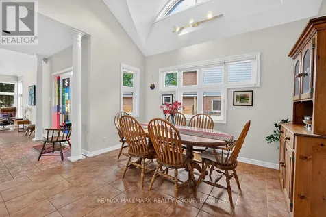 51 Castlethorpe Crescent Ottawa ON K2G 5P9