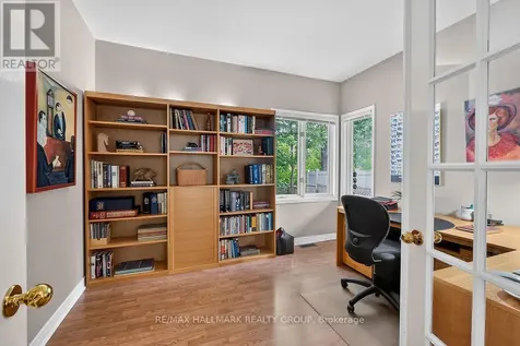 51 Castlethorpe Crescent Ottawa ON K2G 5P9