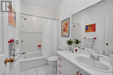 51 Castlethorpe Crescent Ottawa ON K2G 5P9