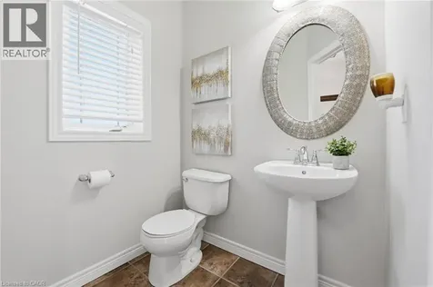 4896 Alexandra Avenue Beamsville ON L3J 1M1