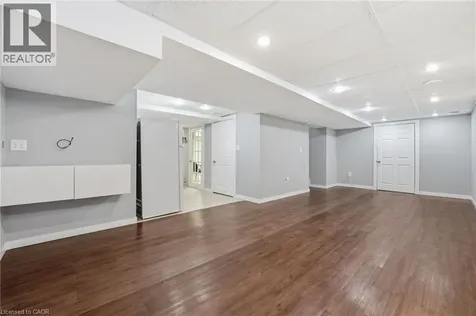 4896 Alexandra Avenue Beamsville ON L3J 1M1