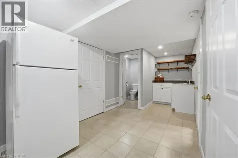 4896 Alexandra Avenue Beamsville ON L3J 1M1