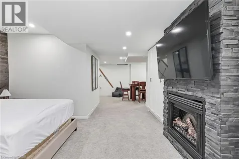 129 Venture Boulevard The Blue Mountains ON L9Y 0B6