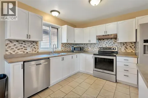 125 Queen Street South Tilbury ON N0P 2P0