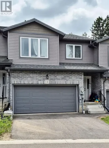 61 Vienna Road Tillsonburg ON N4G 3C6