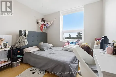 665 Bathgate Drive Ottawa ON K1K 3Y4